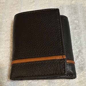 Rivet & Burr Black and Brown Leather Wallet